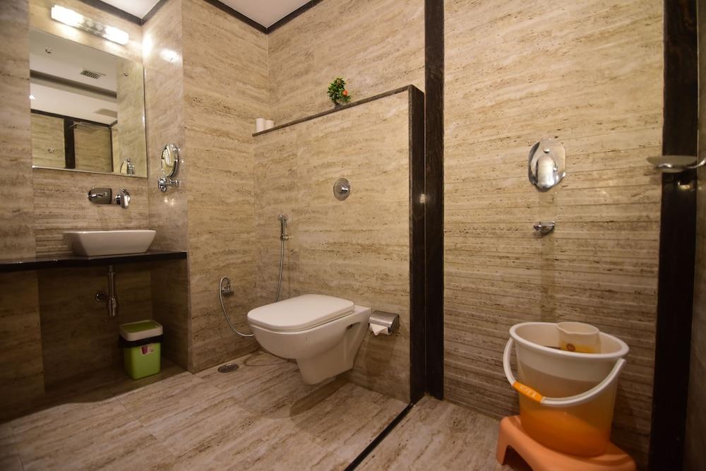 Hotel Varanasi Inn